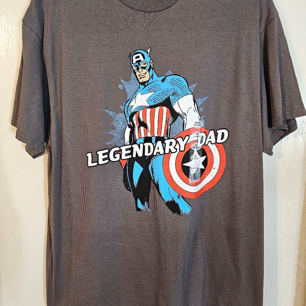 New CAPTAIN AMERICA Legendary DAD SS Tee Shirt Men's Size Large